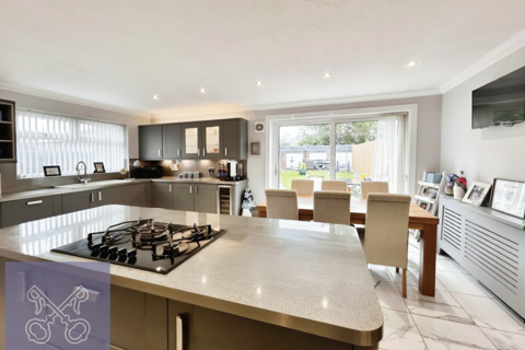 7 Constable Close, Sproatley, Hull, HU11 4XJ