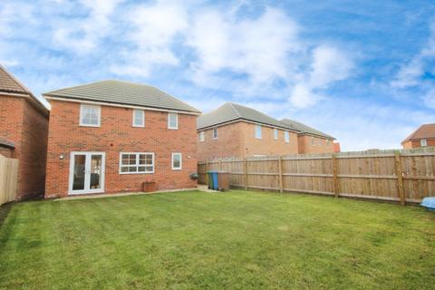 3 bedroom detached house to rent, Blenheim Avenue, East Riding HU15