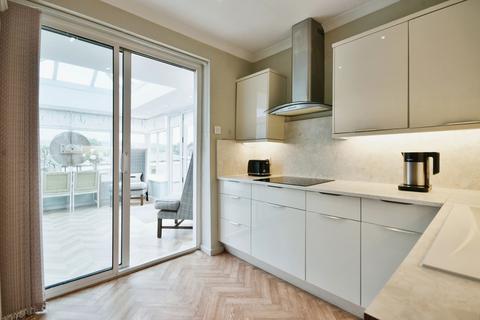 34 Freshwater Drive, Denton, Manchester, M34 7QT