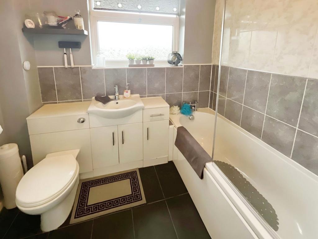 Bathroom/Wc