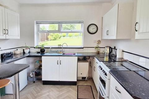 3 bedroom semi-detached house for sale, Bradley Green Road, Greater Manchester SK14