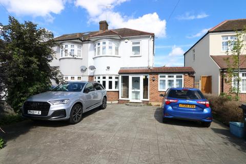 5 bedroom semi-detached house for sale, Forest Road, Ilford IG6