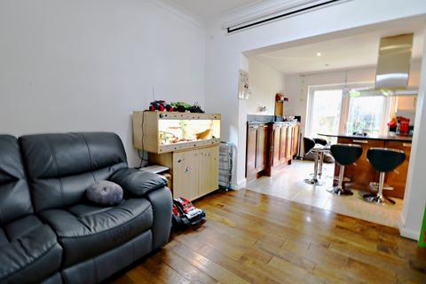 9 Forest Road, Ilford, IG6 3HA