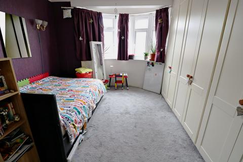 9 Forest Road, Ilford, IG6 3HA
