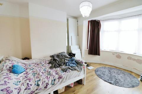 222 Aldborough Road South, Ilford, IG3 8HF
