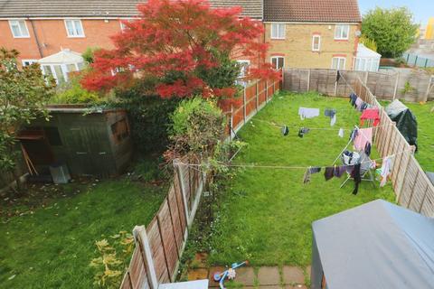 11 Dartford Gardens, Chadwell Heath, Romford, RM6 4FG
