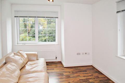 1 bedroom apartment for sale, Medici Close, Ilford IG3