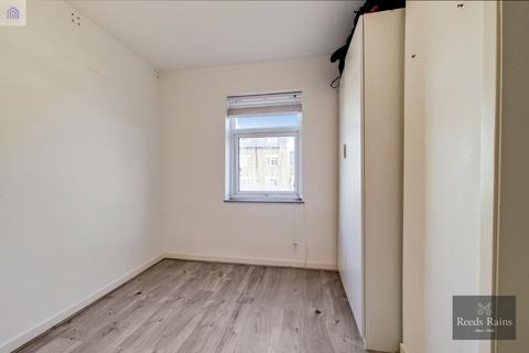 2 bedroom apartment for sale, Walworth Road, London SE17