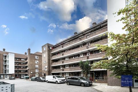 4 bedroom apartment for sale, Bolney Street, London SW8