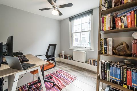 2 bedroom apartment for sale, Lower Marsh, London SE1