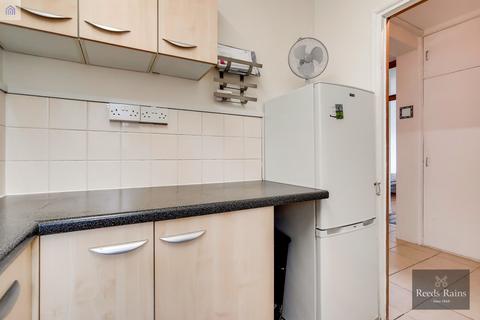 2 bedroom apartment to rent, Hercules Road, London SE1