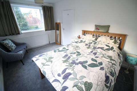 5 Bishops Close, Bishops Tachbrook, Leamington Spa, CV33 9RP
