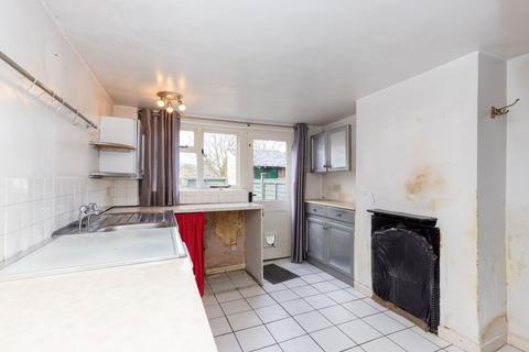 24 Castle Hill, Kenilworth, CV8 1NB