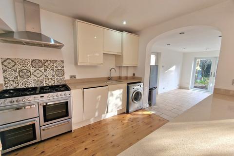 4 bedroom semi-detached house for sale, Leam Terrace, Warwickshire CV31