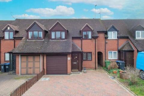 3 bedroom terraced house for sale, Harger Court, Warwickshire CV8