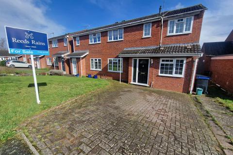 22 Dunstall Crescent, Bishops Tachbrook, Leamington Spa, CV33 9UD