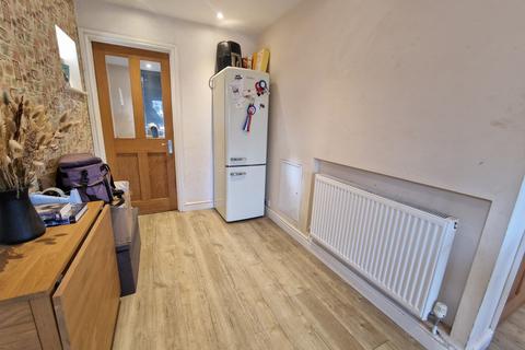 22 Dunstall Crescent, Bishops Tachbrook, Leamington Spa, CV33 9UD