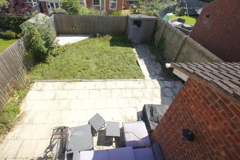 22 Dunstall Crescent, Bishops Tachbrook, Leamington Spa, CV33 9UD