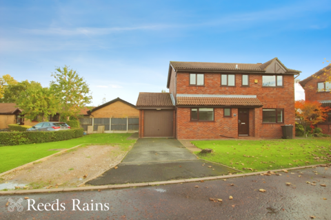 4 bedroom detached house for sale, Old School Close, Leyland PR26