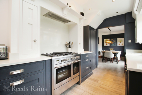 7 Canberra Road, Leyland, PR25 3EQ