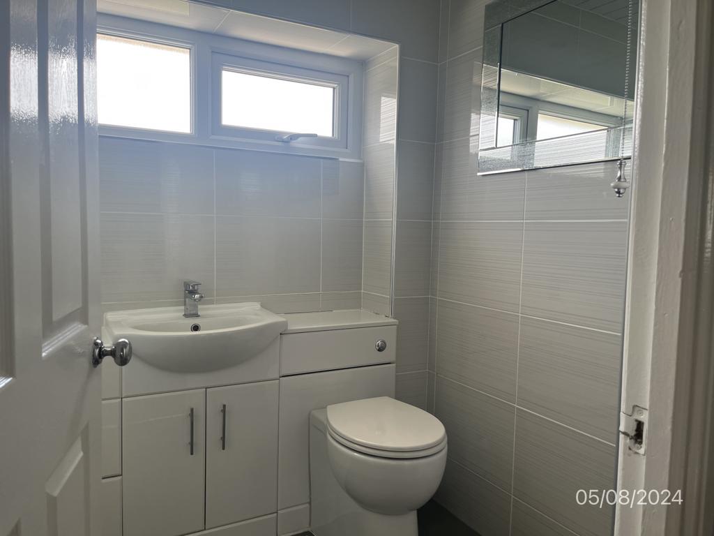 27 Clavering road 05.08 (14)