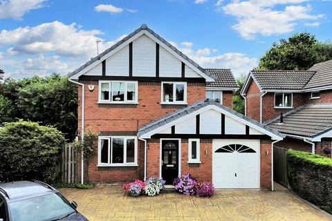 4 bedroom detached house for sale, Timberscombe Gardens, Woolston, WA1