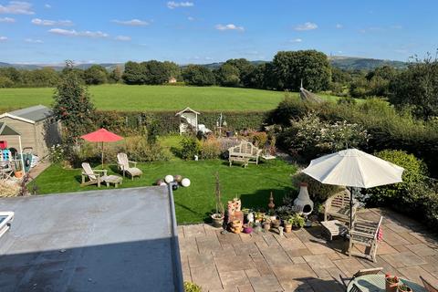 3 bedroom bungalow for sale, Lowes Lane, Macclesfield SK11