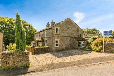 3 bedroom end of terrace house for sale, Lidgetts Lane, Macclesfield SK10