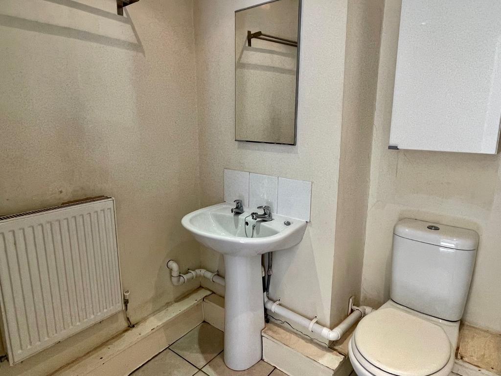 Shower Room / Wc