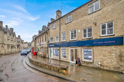 undefined, Castle Street, Cirencester, Gloucestershire, GL7