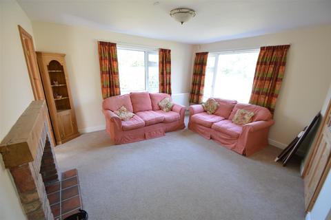 3 bedroom semi-detached house for sale, Boscobel Drive, Heath Farm, SY1 3DJ