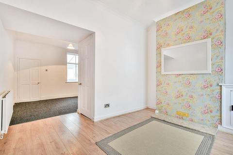 2 bedroom terraced house for sale, Newton Street, Cheshire SK11