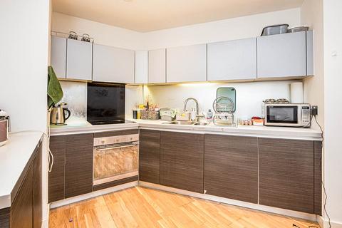 2 bedroom apartment for sale, Piccadilly Place, Manchester M1