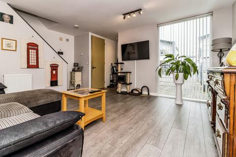 8 Lloyd Wright Avenue, Manchester, M11 3NJ
