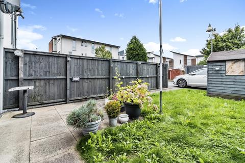 8 Lloyd Wright Avenue, Manchester, M11 3NJ