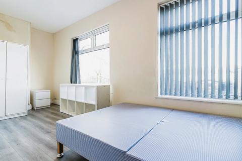 69 Hazelbottom Road, Manchester, M8 0GQ