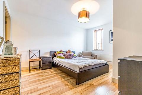 2 bedroom apartment for sale, Water Street, Manchester M3
