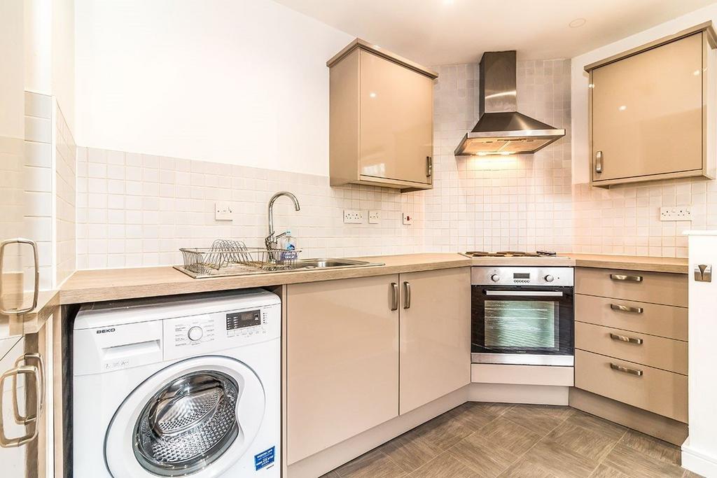Apartment in Manchester, Strangeways - View 4