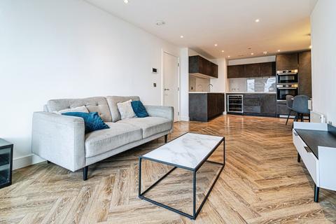 2 bedroom apartment to rent, Chester Road, Greater Manchester M15