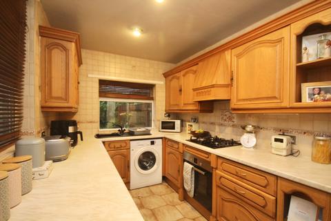 3 bedroom end of terrace house for sale, Studley Road, North Yorkshire TS5