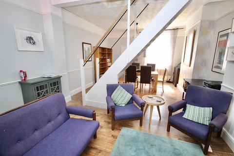 3 Lovaine Street, Middlesbrough, TS1 4EP
