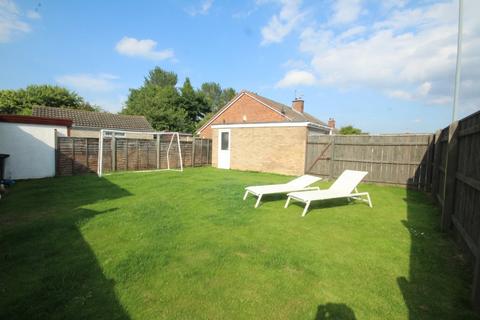 2 bedroom bungalow for sale, Merrington Avenue, Middlesbrough TS5