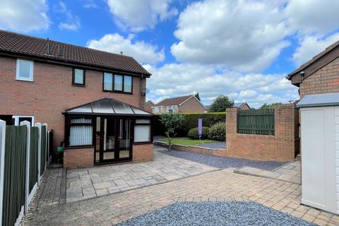 7 Broadcroft Drive, Tingley, Wakefield, WF3 1TX