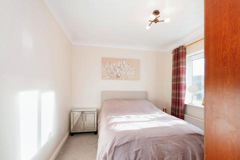 6 Bantam Grove View, Morley, Leeds, LS27 8WG