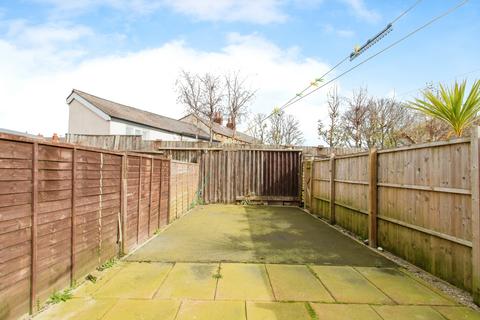 5 Baghill Road, Tingley, Wakefield, WF3 1DE