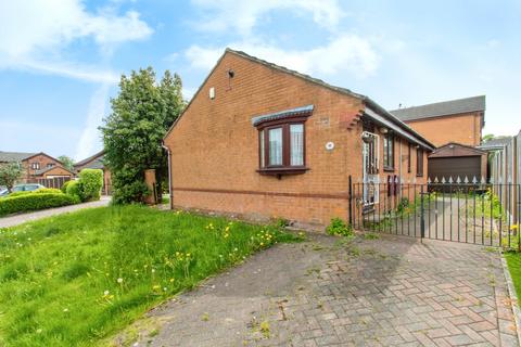 3 bedroom bungalow for sale, Glen Mount, Leeds LS27