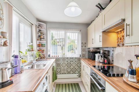 2 bedroom end of terrace house for sale, Westerton Road, Wakefield WF3