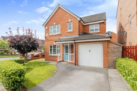 4 bedroom detached house to rent, Marchant Way, Morley LS27