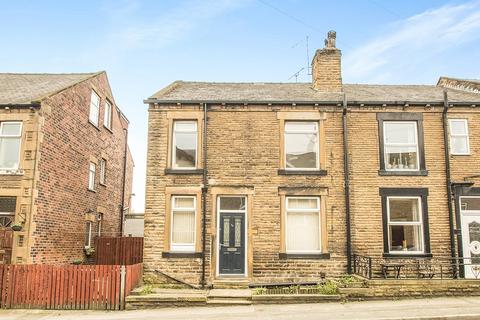 2 bedroom end of terrace house to rent, Asquith Avenue, Leeds LS27