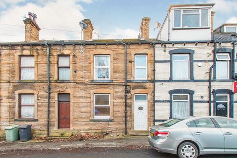 2 bedroom terraced house to rent, New Bank Street, Leeds LS27